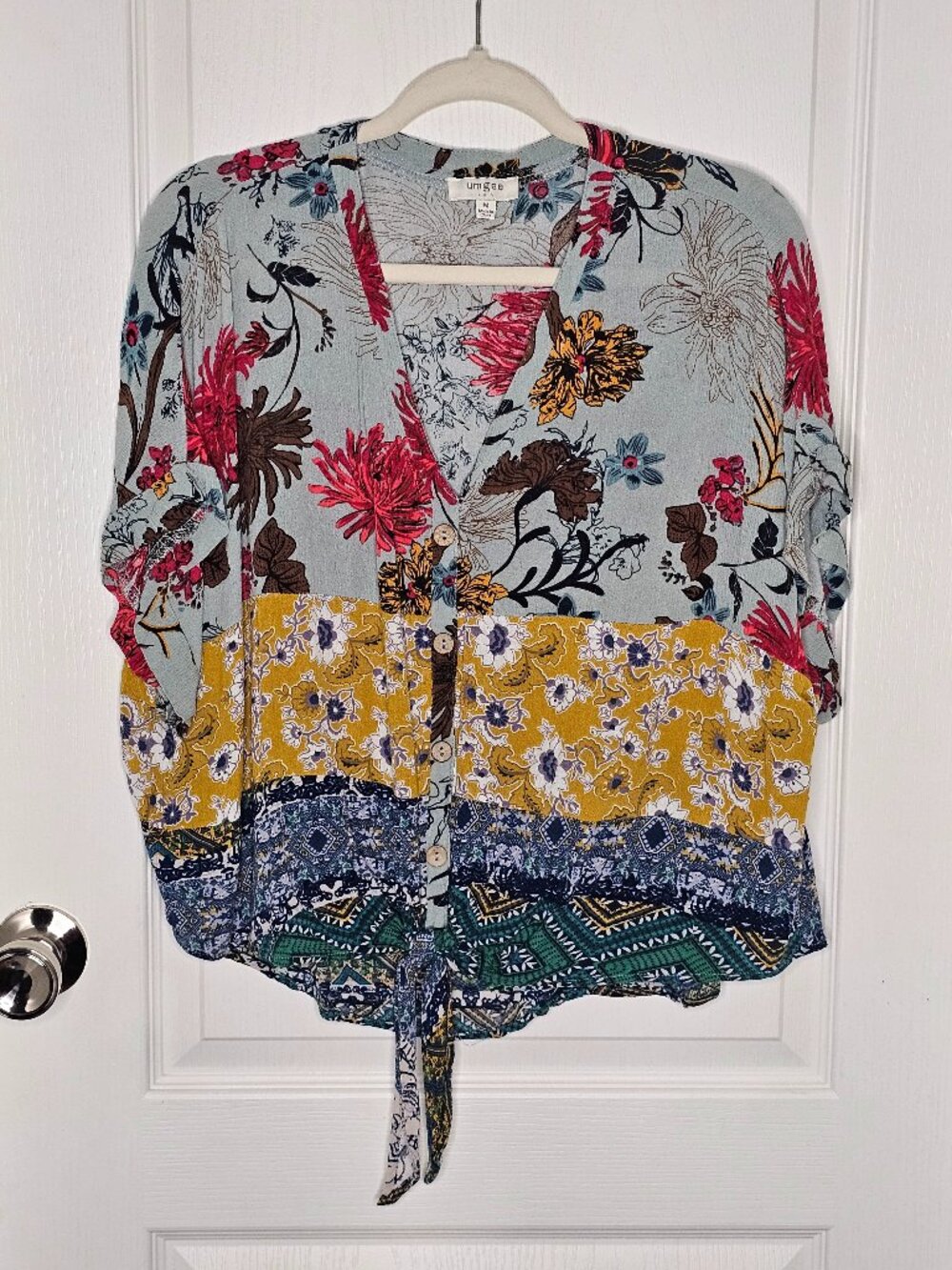 Umgee Floral Patchwork Boho Tie Front Top Multicolor Size M